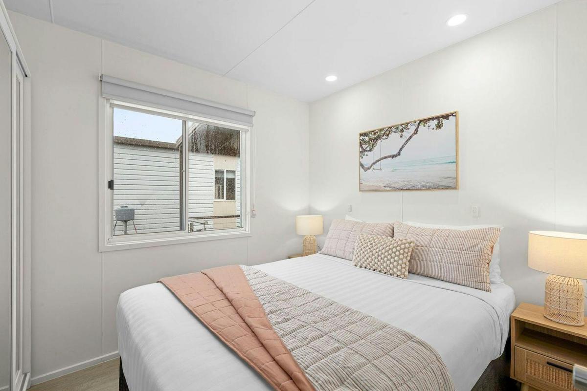 3 Bedroom Queenscliff Cabin bedroom