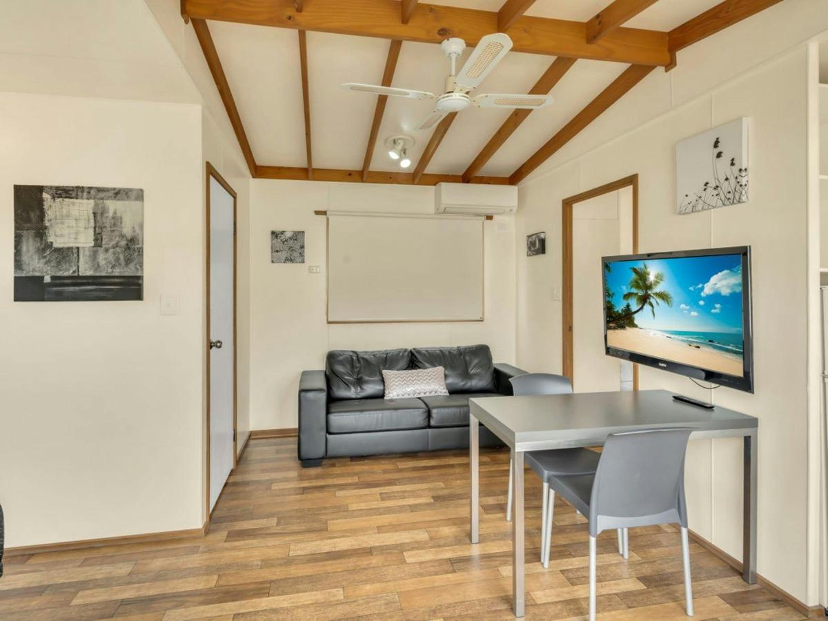 Swan Bay Studio Cabin living