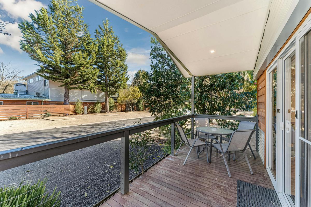 Two Bedroom Spa Villa | Tasman Holiday Parks - Bright