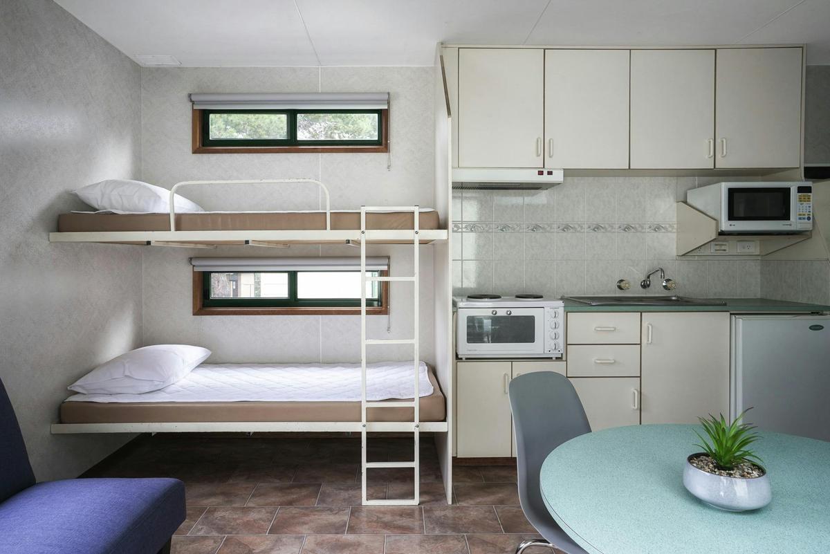 Single Bunks