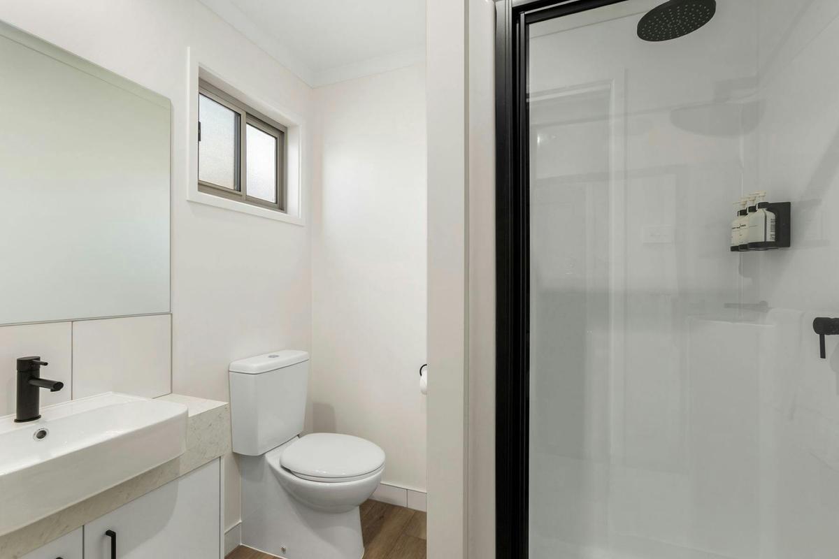 Motel Unit Bathroom
