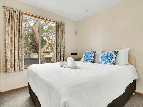 2 Bedroom Villa - Pet Friendly bedroom