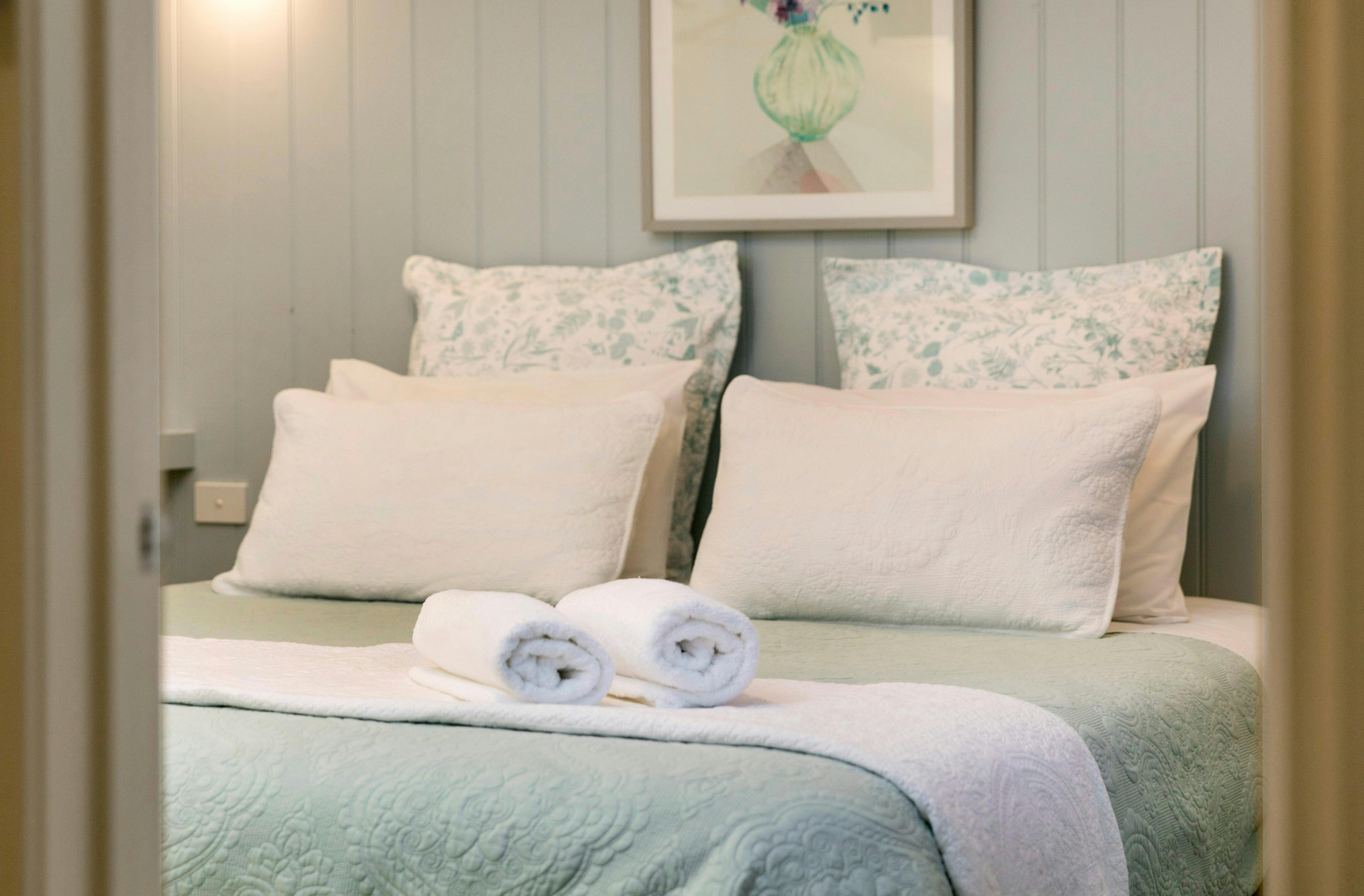 The shell croft room 1