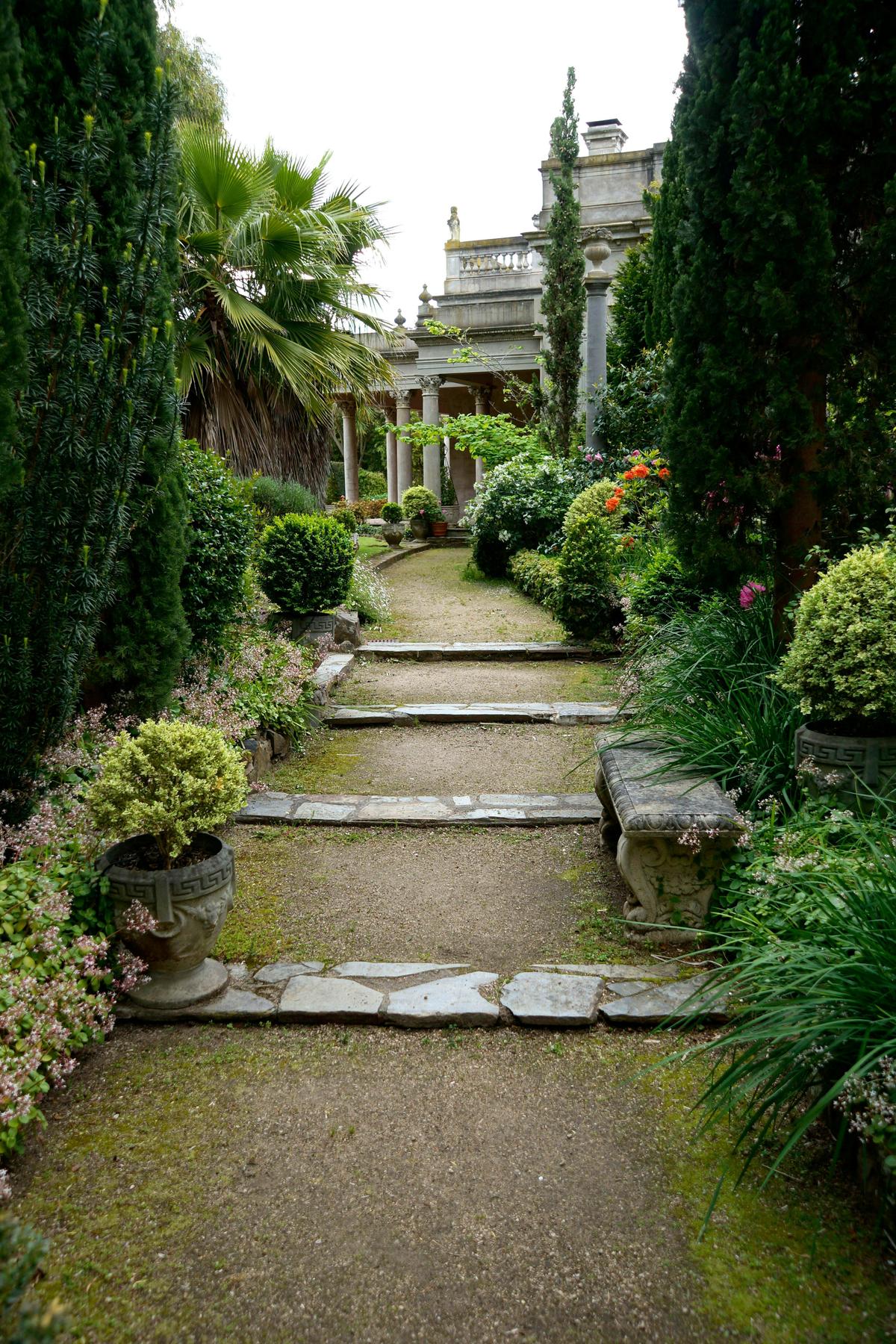 The Italianate Walk