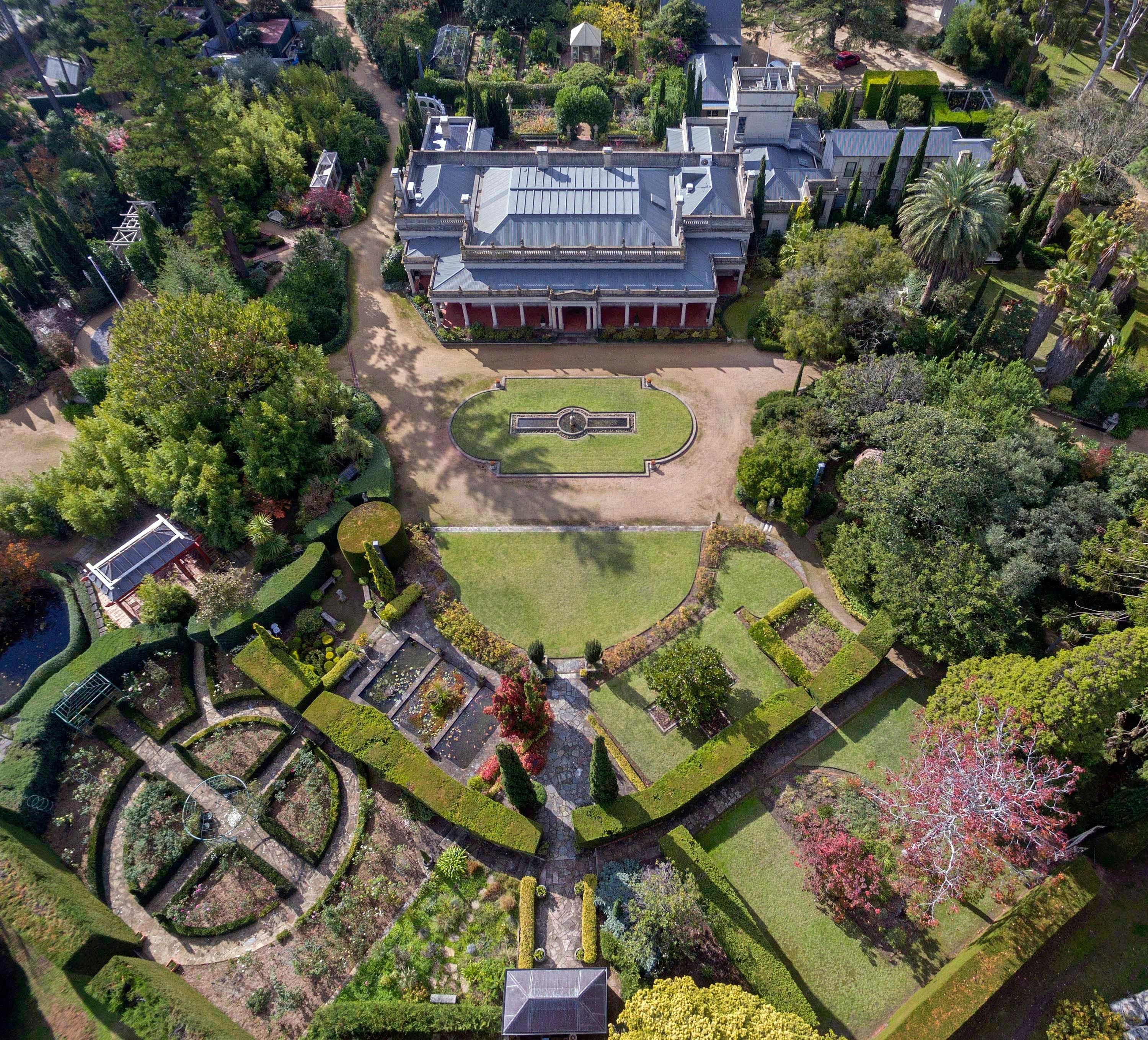 Beleura House and Garden from the air.