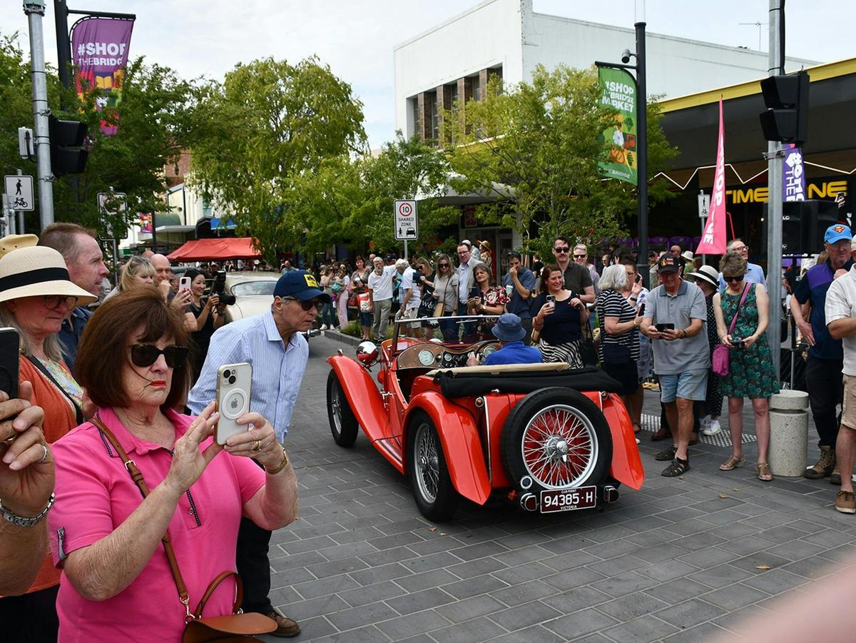 Happy crowds at the opening of the precinct