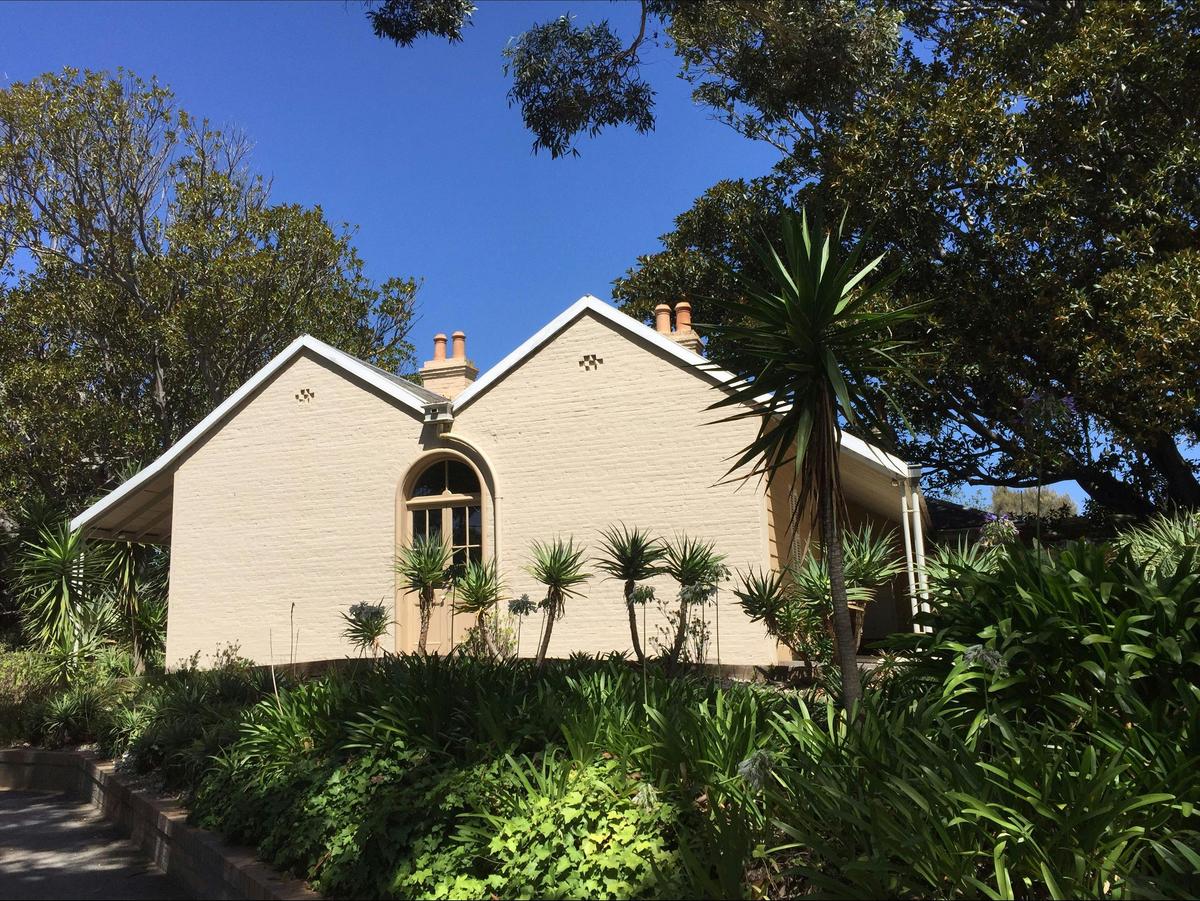 Black Rock House - Ebden Ave, Black Rock