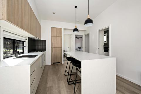 Kitchen & Dining Area