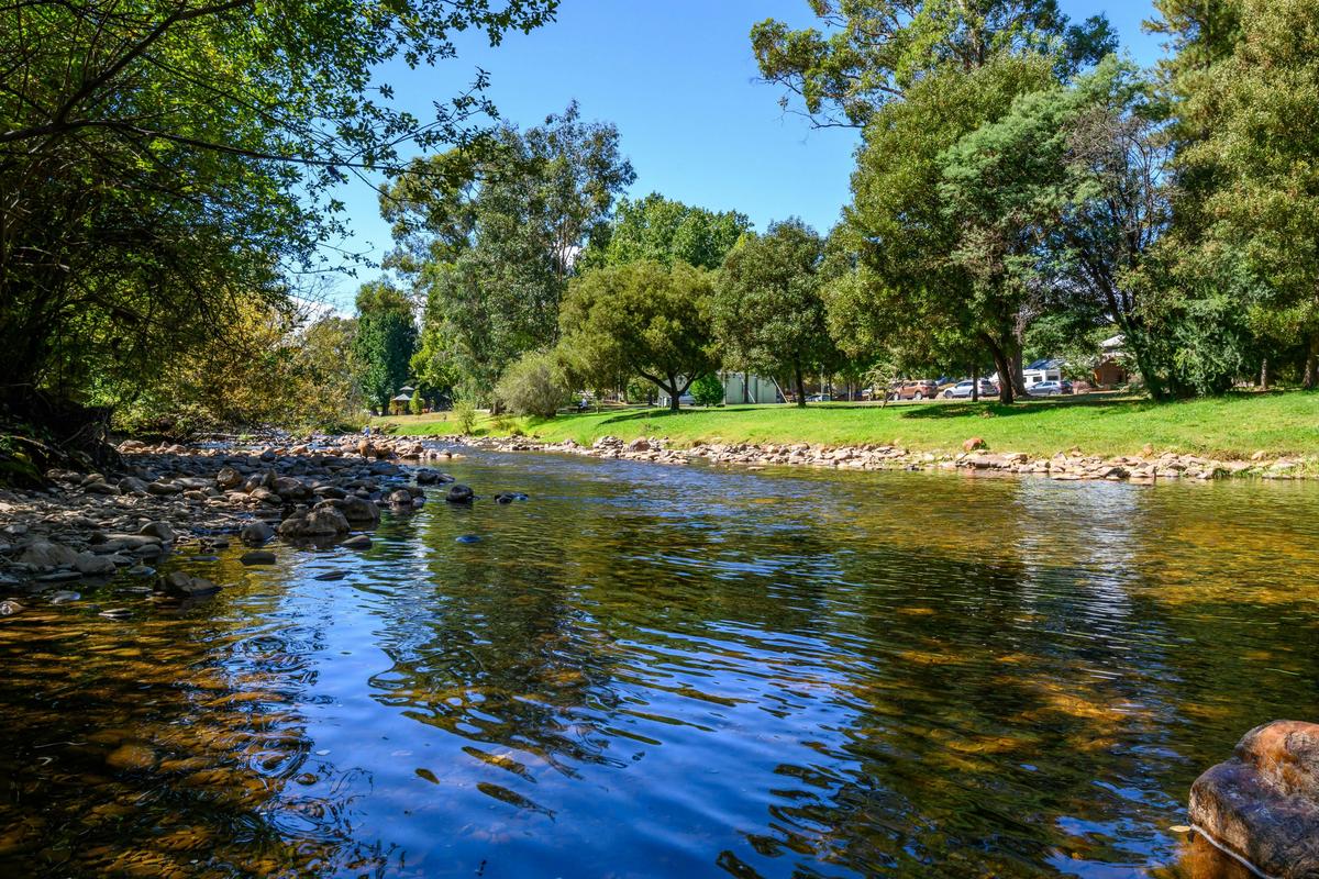 Ovens River at your doorstep