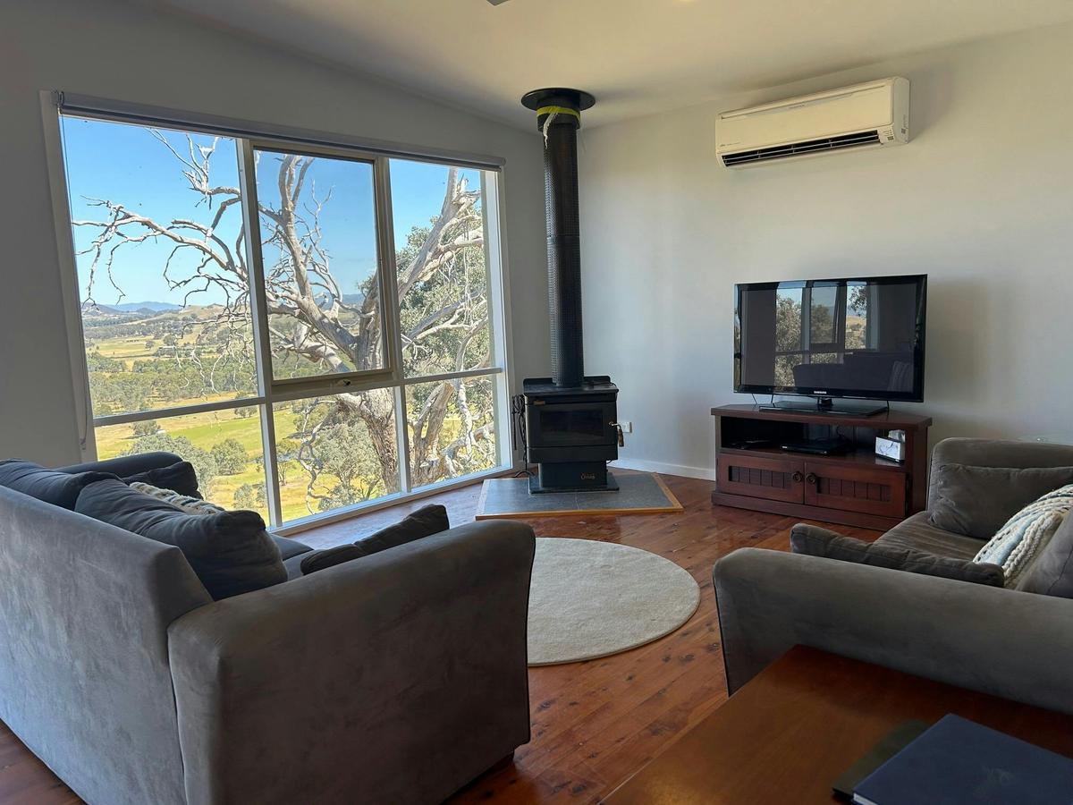 Correa Deluxe Cottage living area