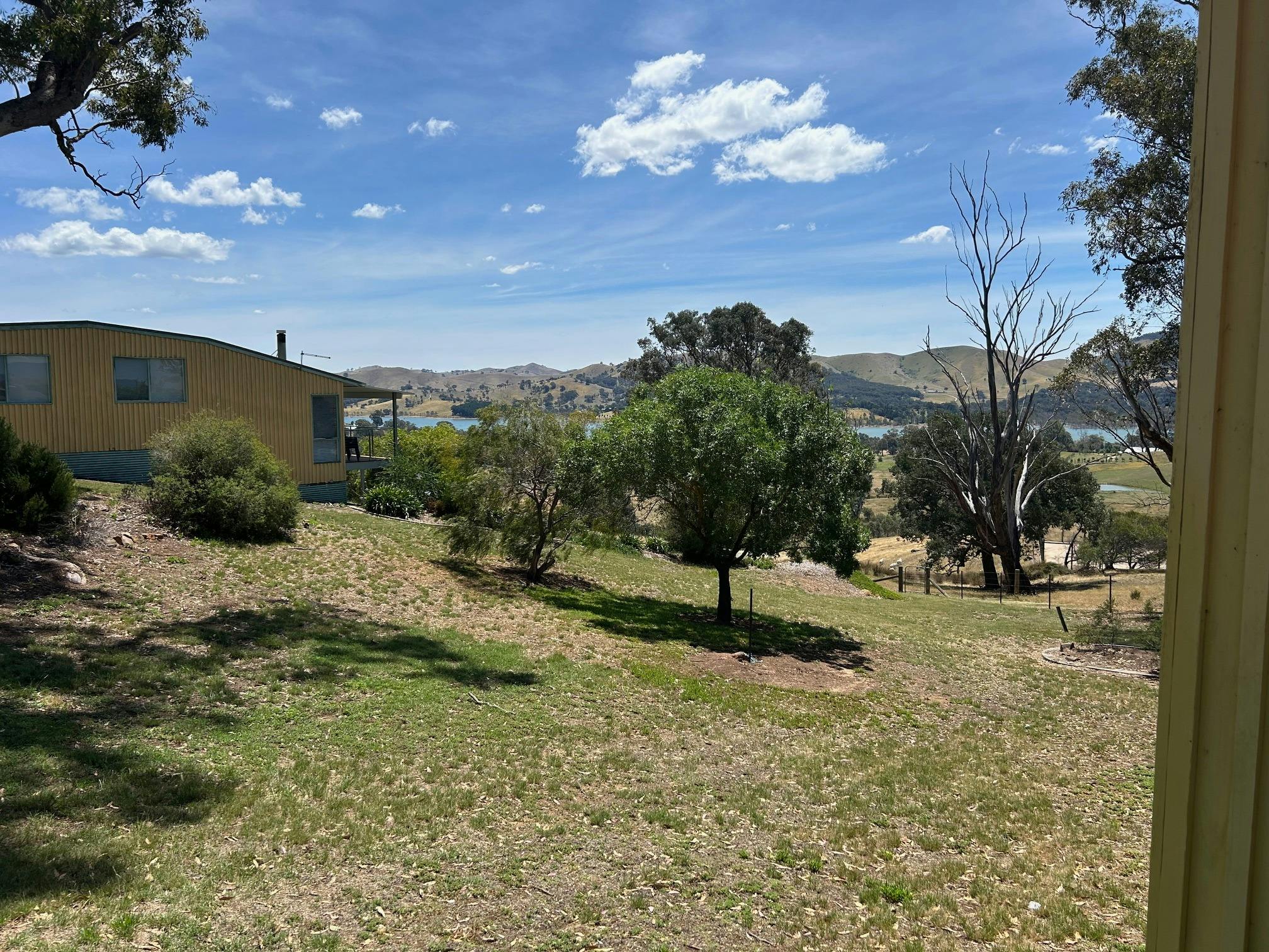 Propery view of Wattle Cottage