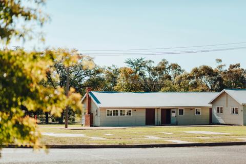 Huts at Bonegilla Migrant Experience