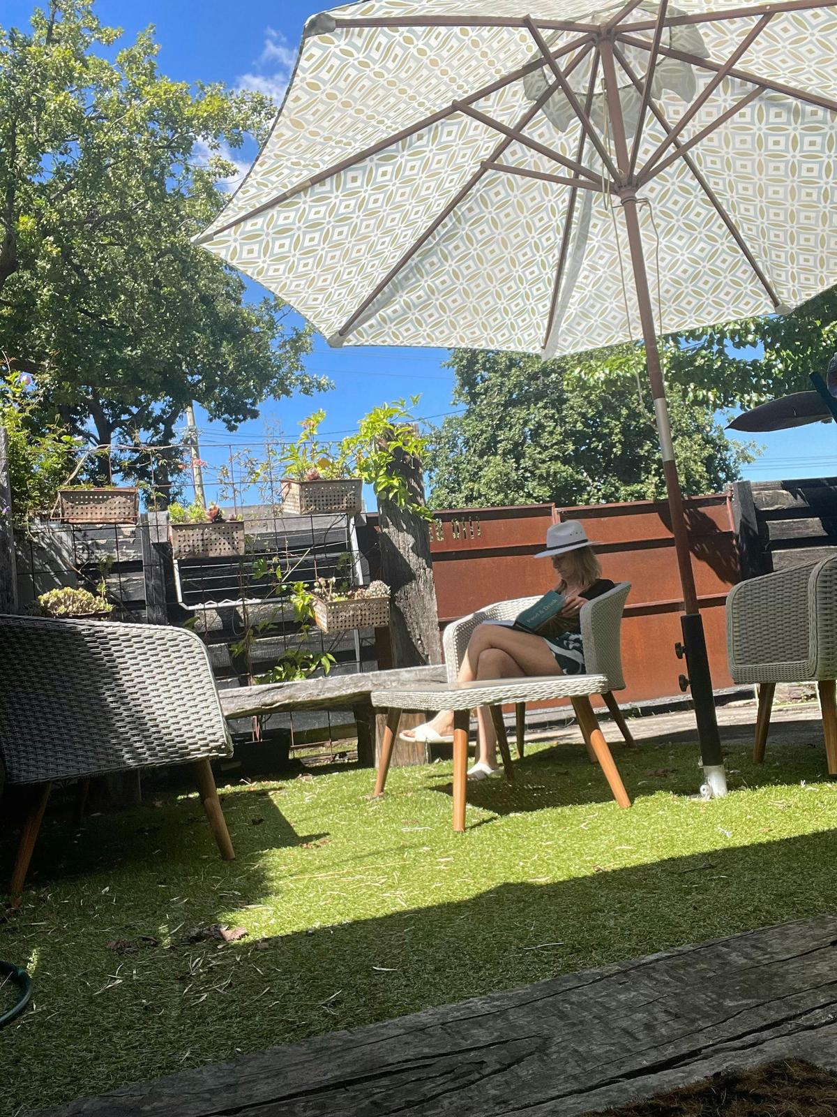 Dog Friendly Courtyard