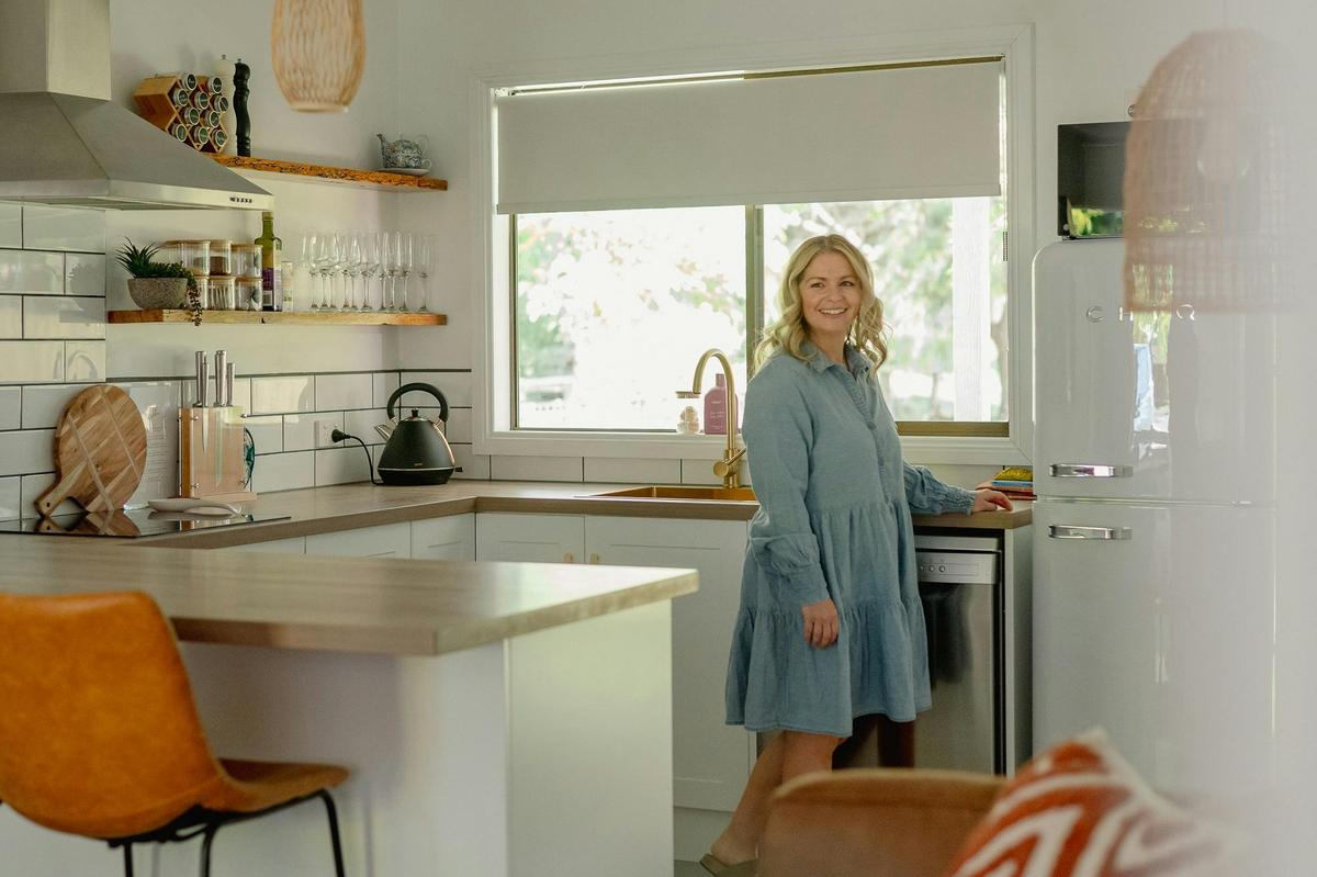 Full kitchen