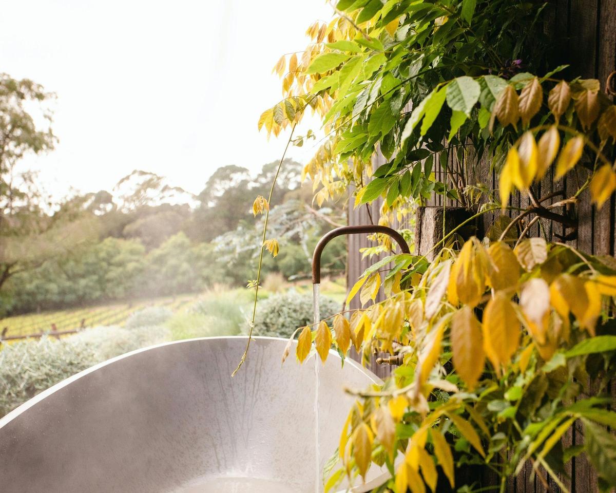 Outdoor bath