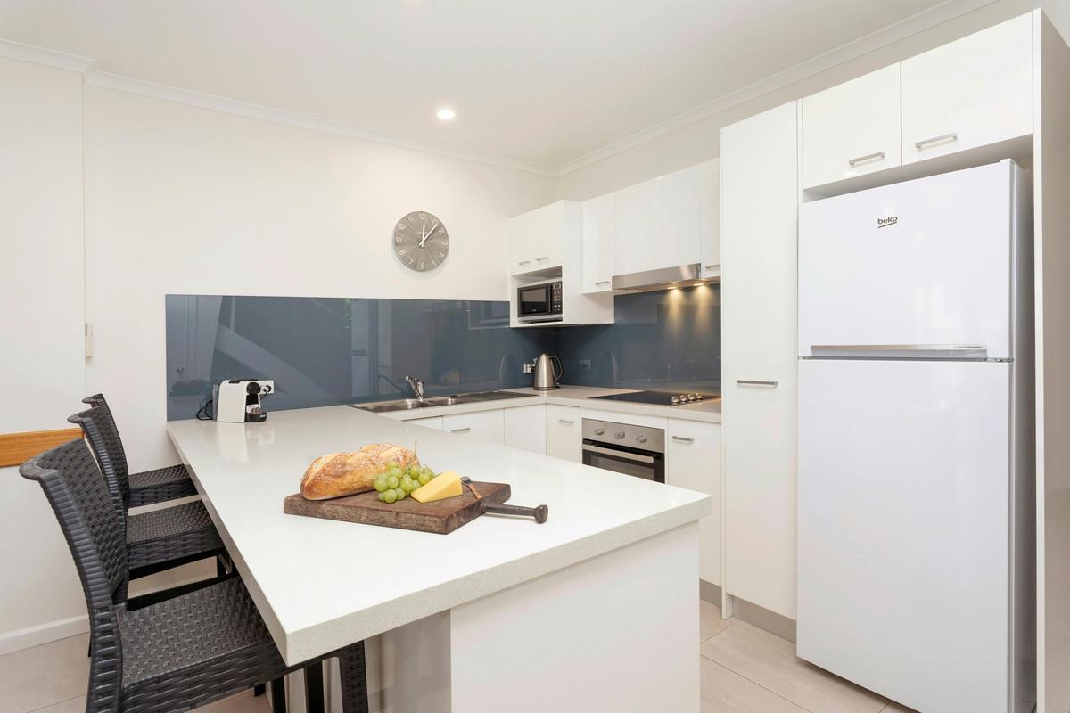 Kitchen waterfront apartment