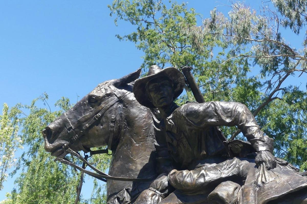 Chauvels Light Horse Trail Stop 3  - Wagga Light Horse Memorial