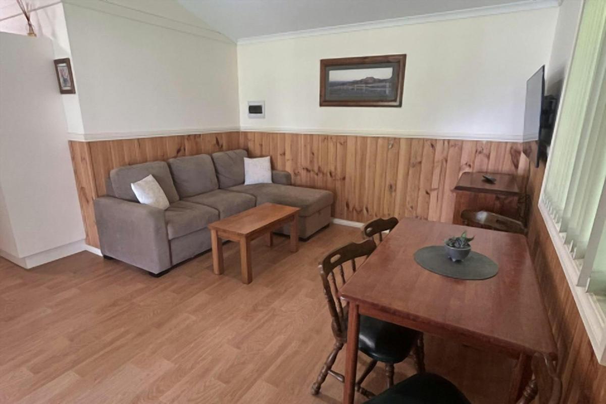 Ensuite Cabin - Sleeps 6