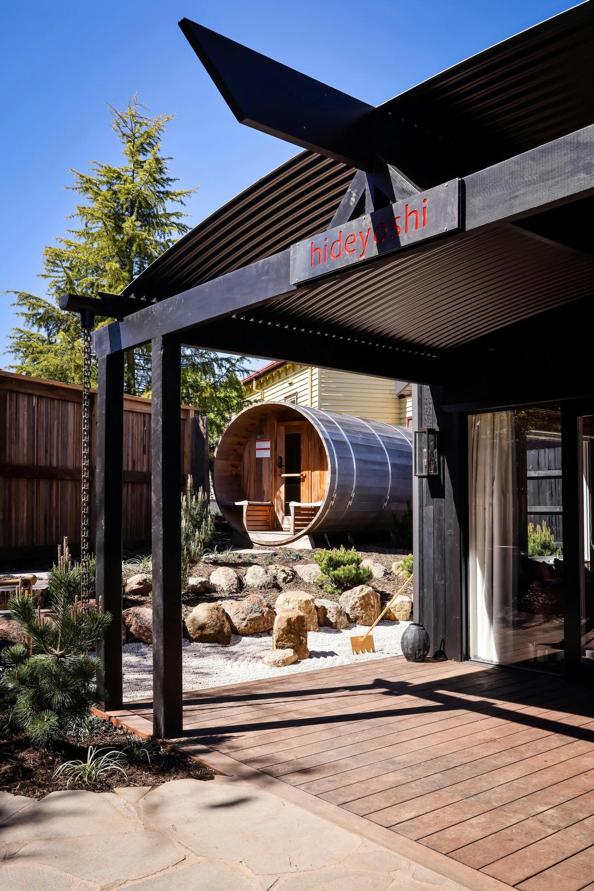 Samurai Villa Sauna