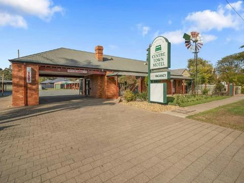 Centre Town Motel
