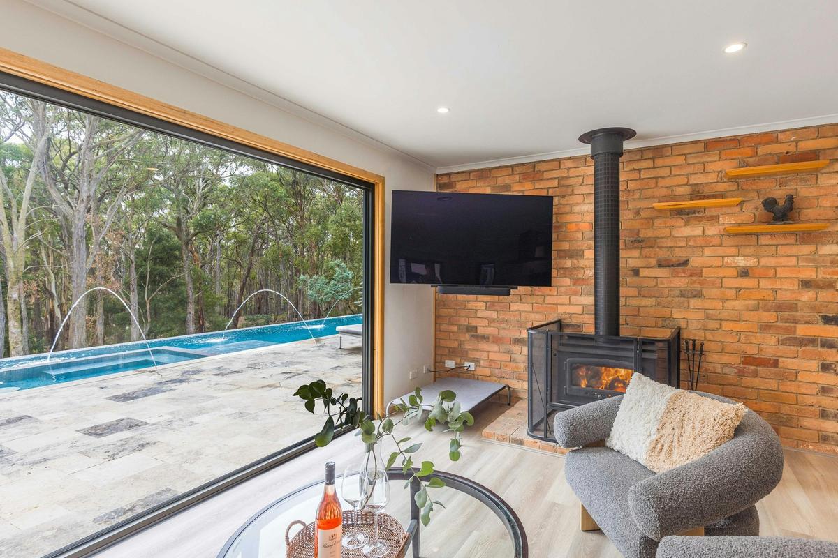 Corlara Macedon Ranges Country Retreat by Relax Holiday Rentals