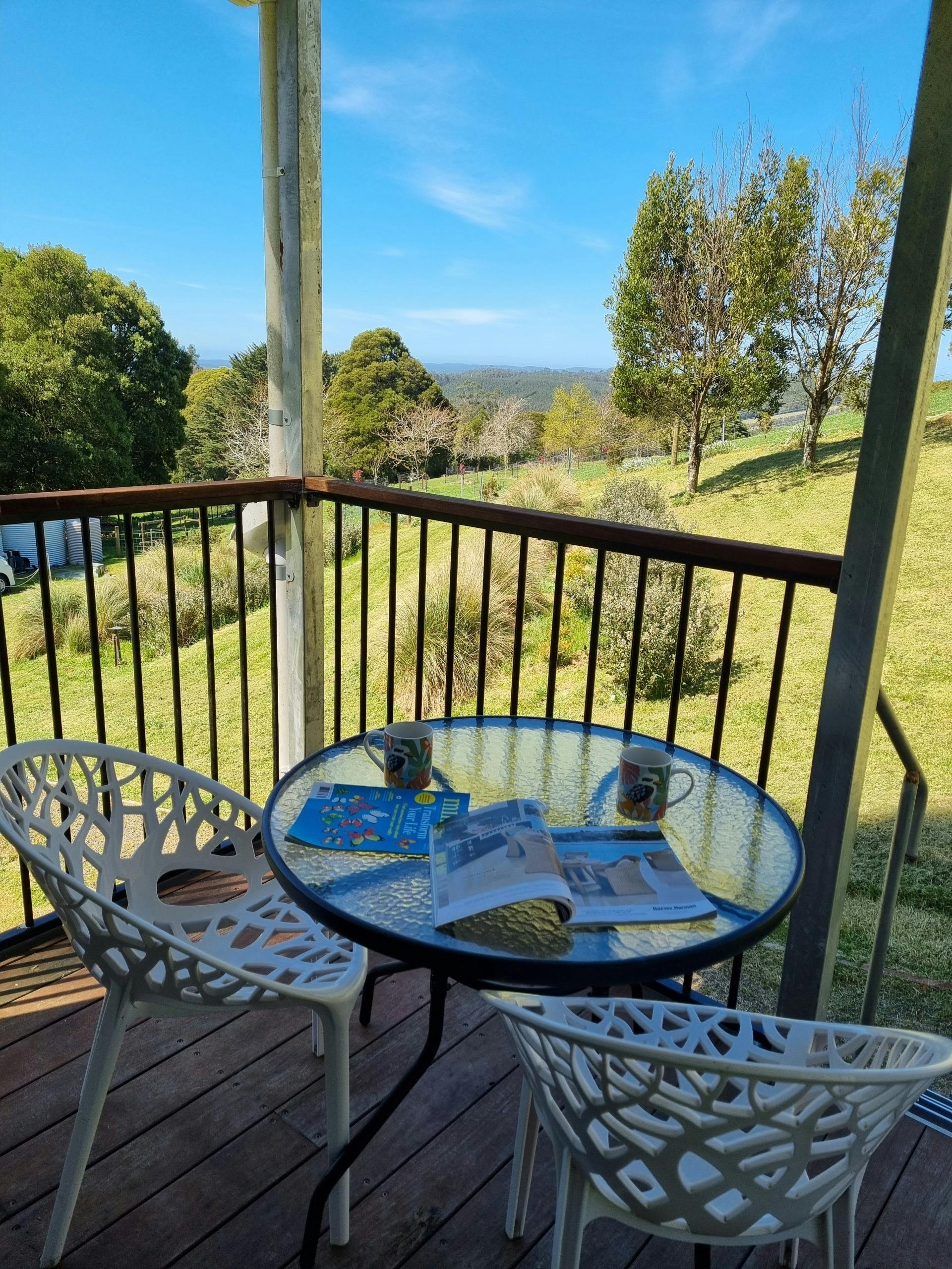 Verandah at Kookaburra and Cockatoo cottage