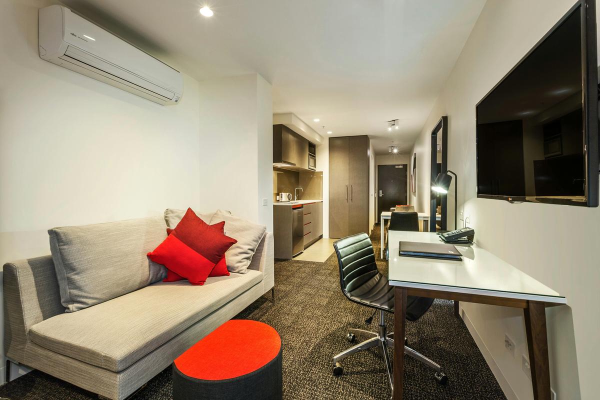 Quest Abbotsford Lounge and Desk