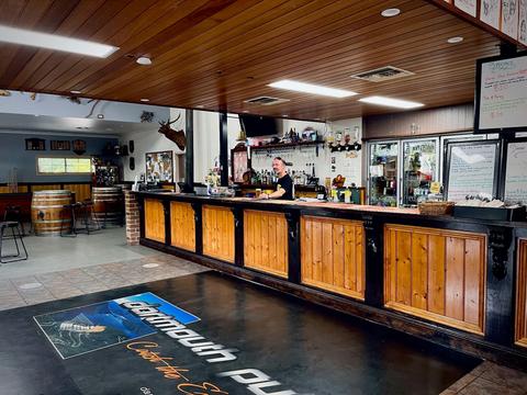 Dartmouth Pub