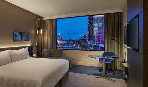 Premium Riverview Room