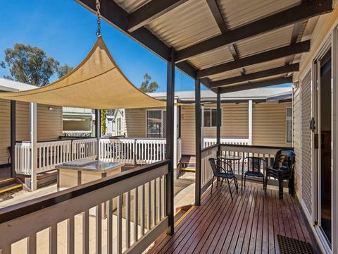 Superior Villa - Sleeps 5