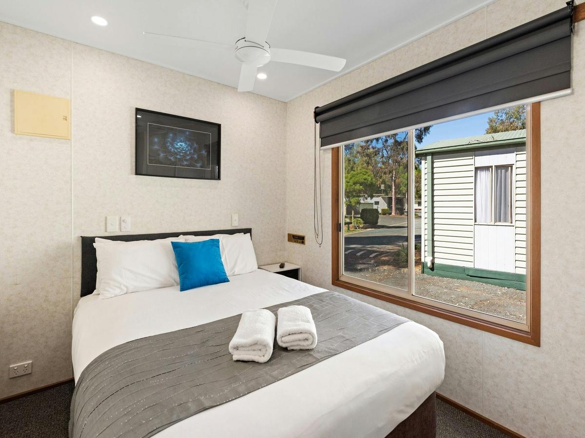 Deluxe Riverview Cabin
