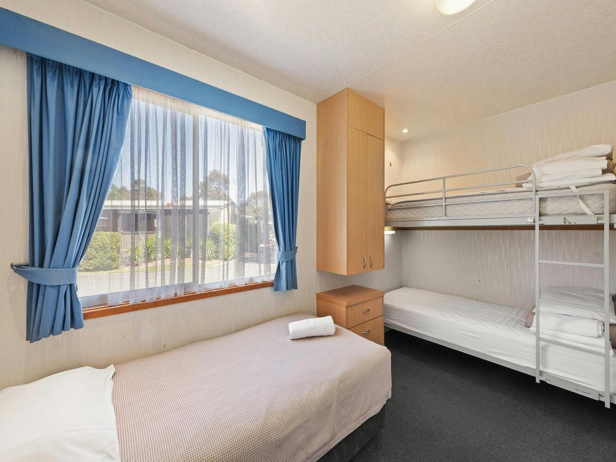 Superior Villa - Sleeps 5