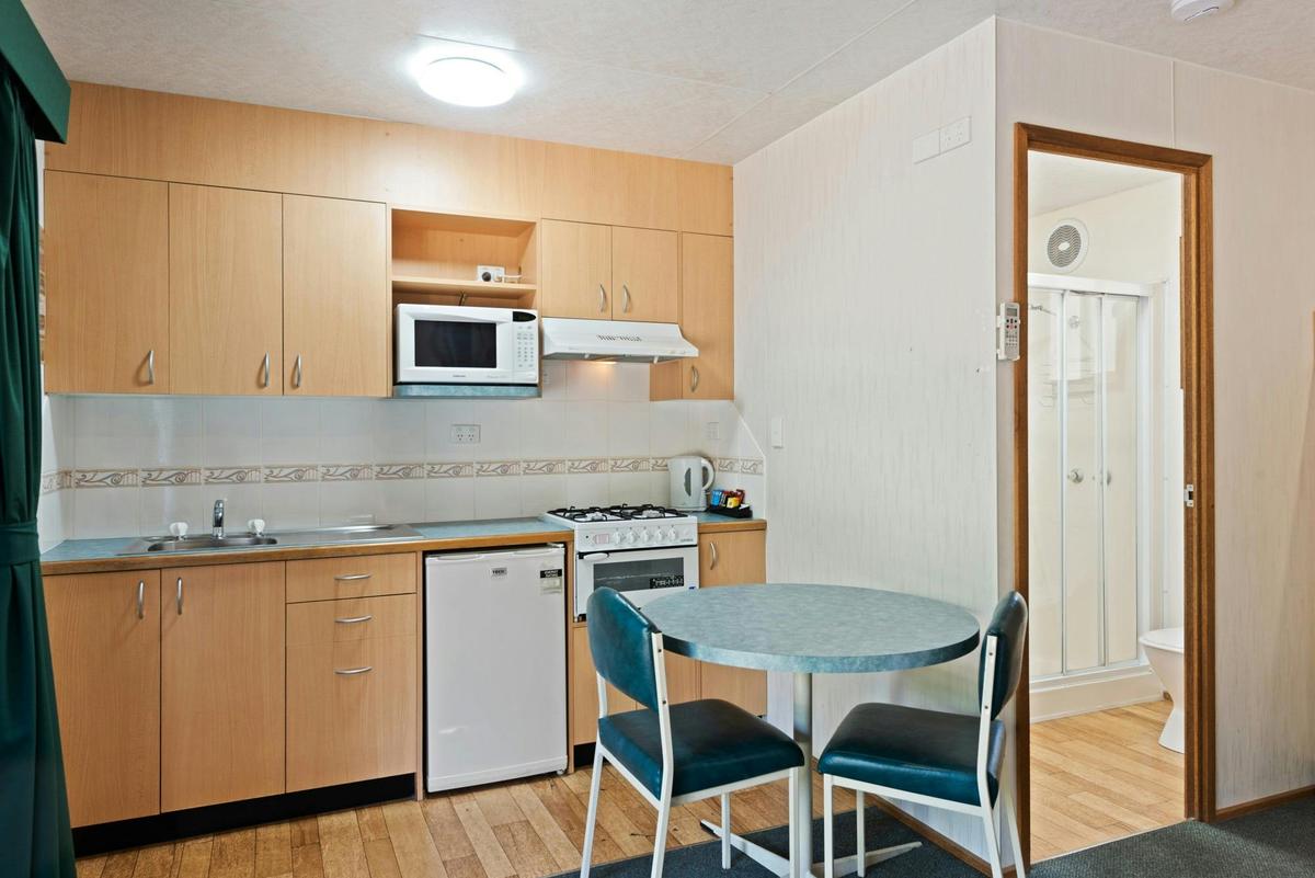 Standard Studio Cabin