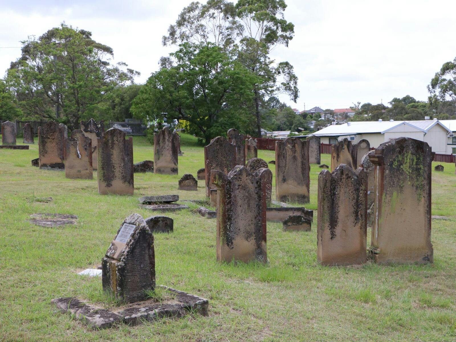 Hiland Crescent Cemetery