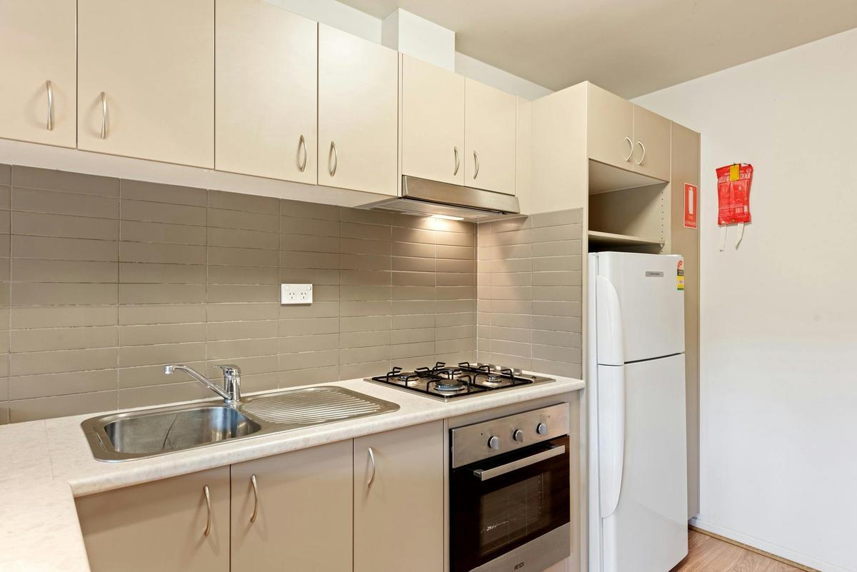 Deluxe 3 Bedroom Duplex Cabin