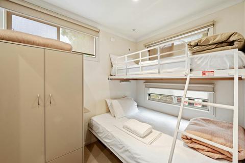 Deluxe 3 Bedroom Duplex Cabin