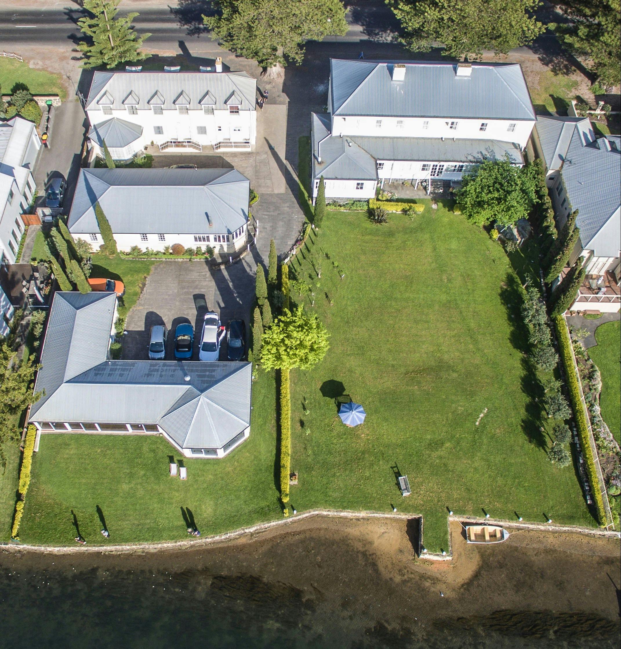 Douglas Riverside houses and shared riverbank  garden grounds