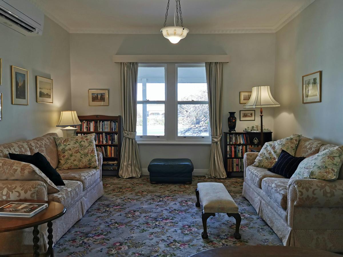 Comfortable living room
