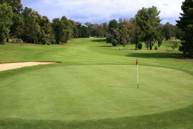 Albury Commercial Golf Club