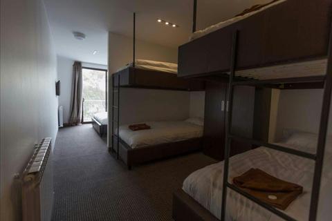 Balcony Queen plus four