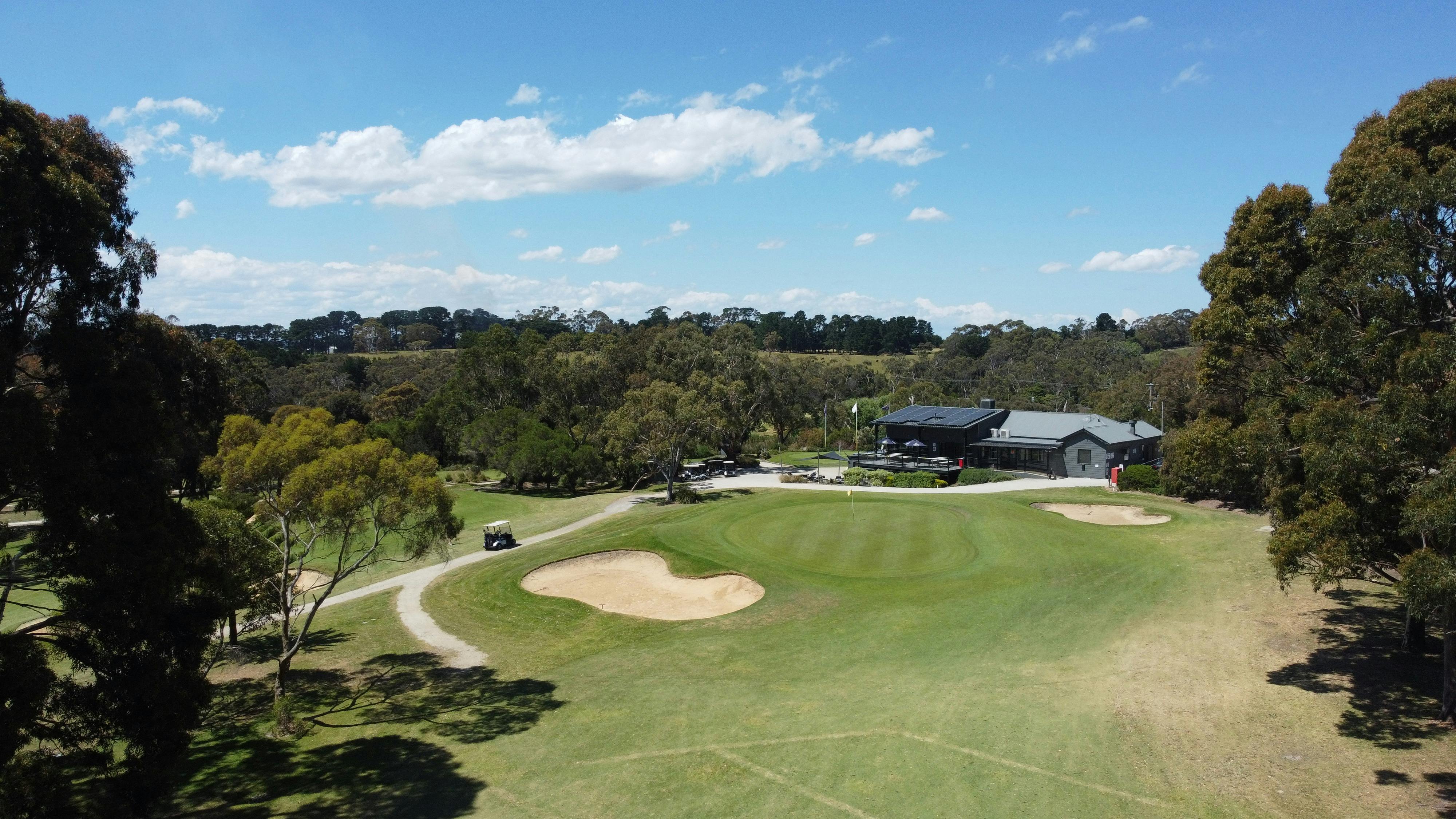 Devilbend Golf Club 18th Green