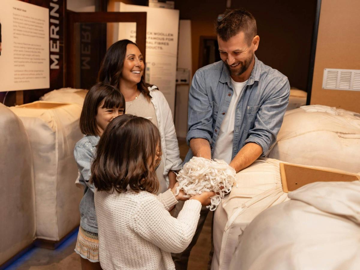 Discover the beauty behind natural fibres