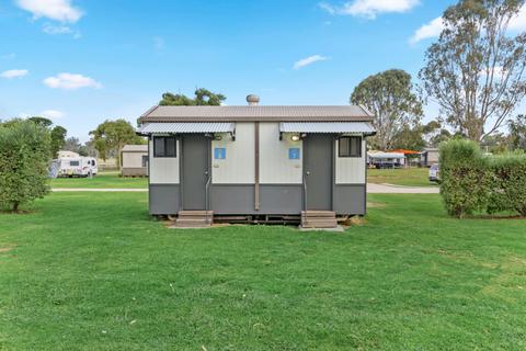 Powered Ensuite Site