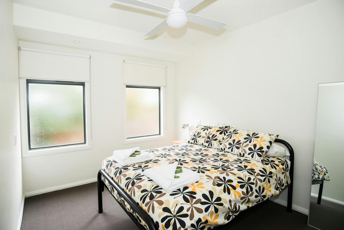 Elsworth Street Apartments