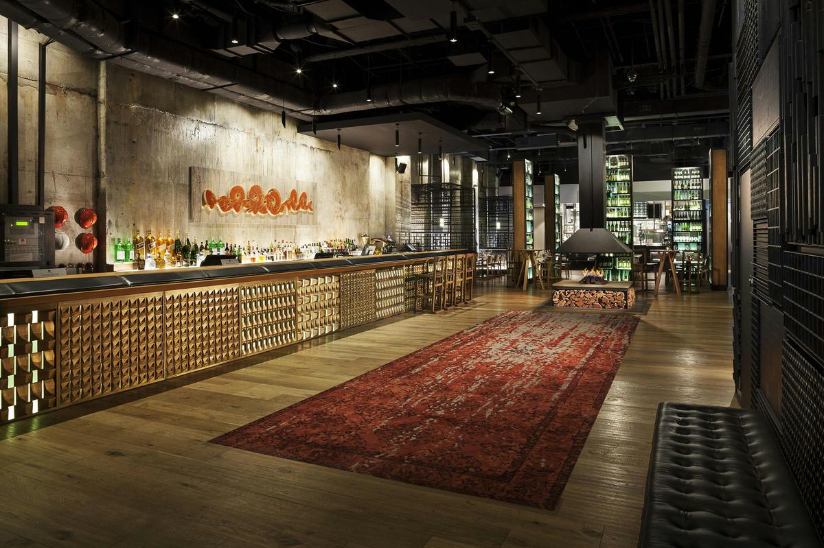 DoubleTree by Hilton - Melbourne Flinders Street Lobby
