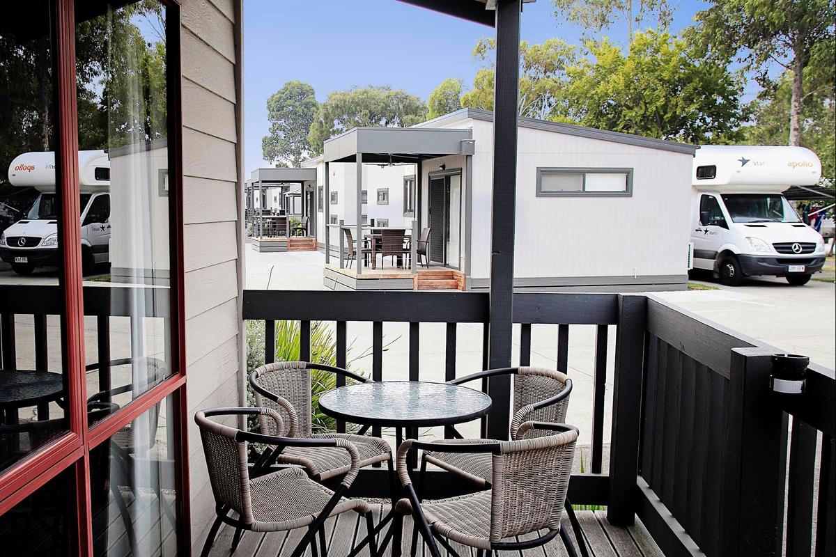 Discovery Parks - Melbourne - Superior Villa 3 Bedroom