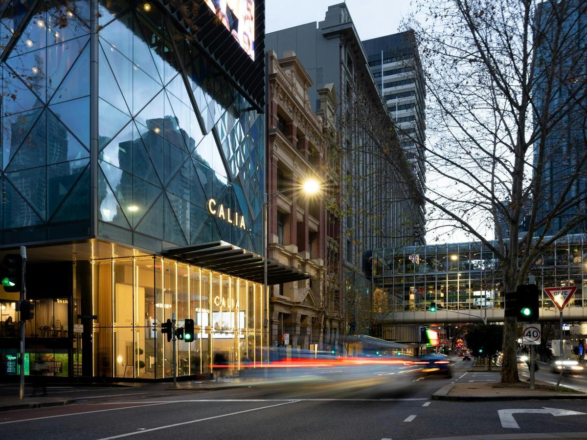 Emporium Melbourne outside view at dusk