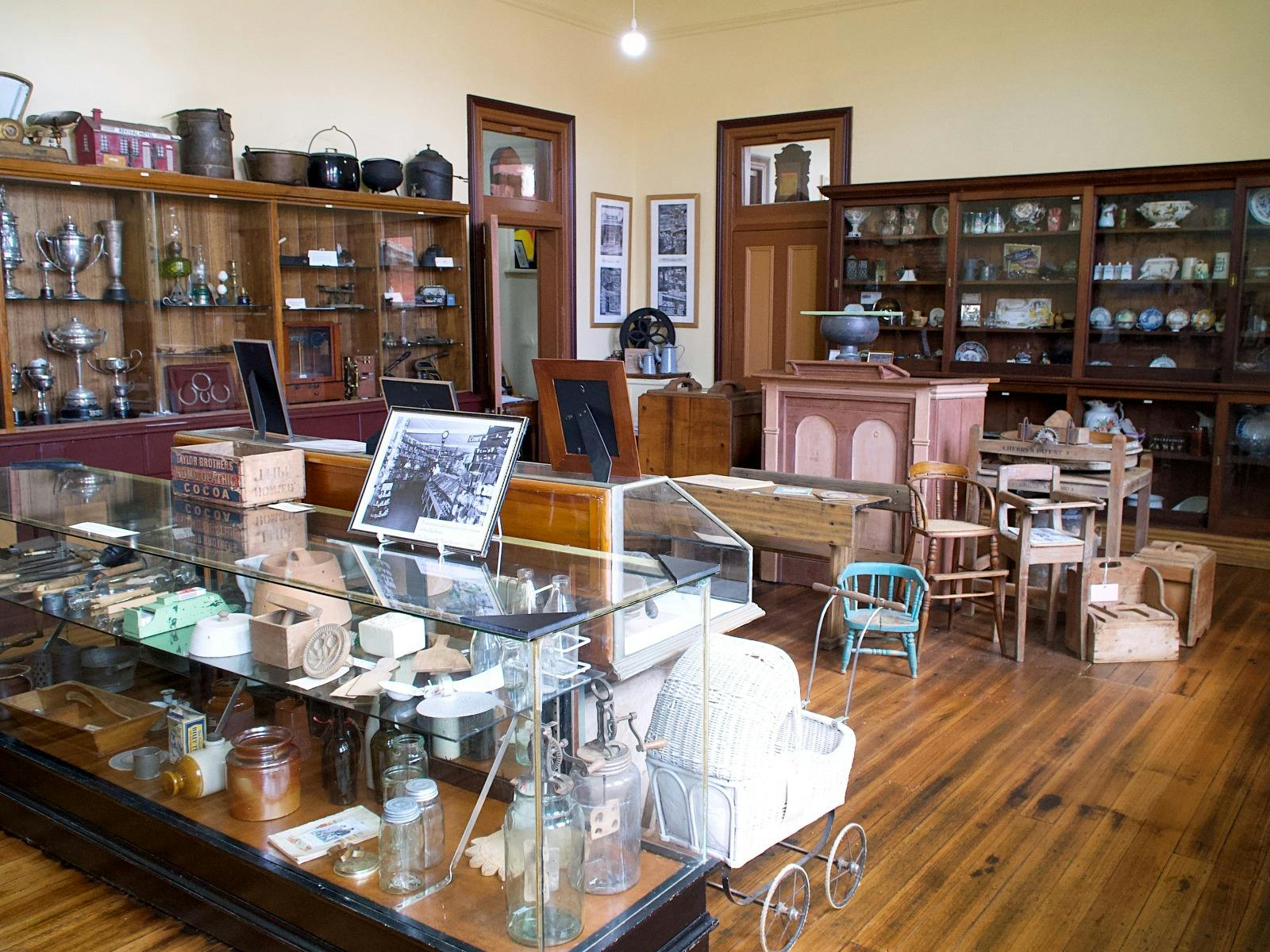 inside Daylesford Museum