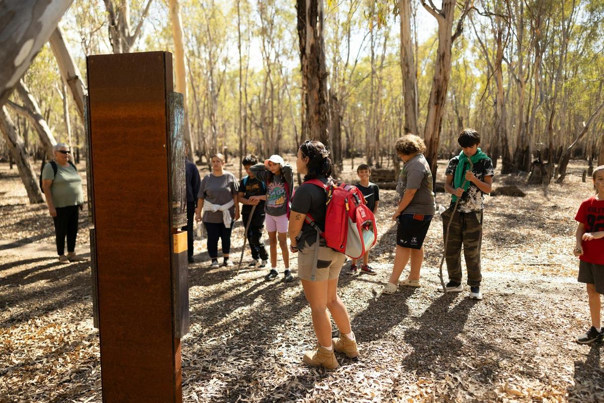Guided walk on the Yamyabuc Trail at Dharnya Centre, Barmah National Park.