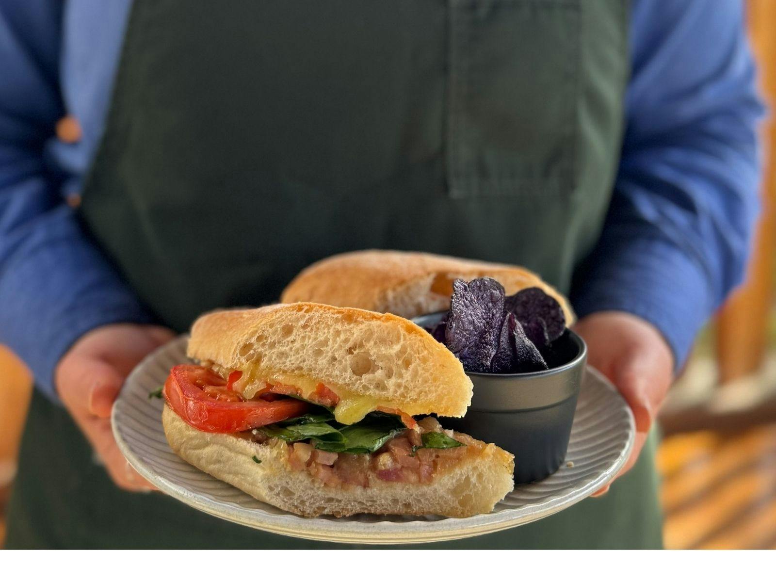 Light lunches to eat here or takeaway